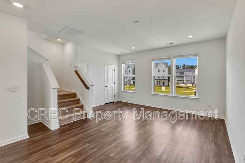 831 Recess Point Dr - Photo 7 of 28