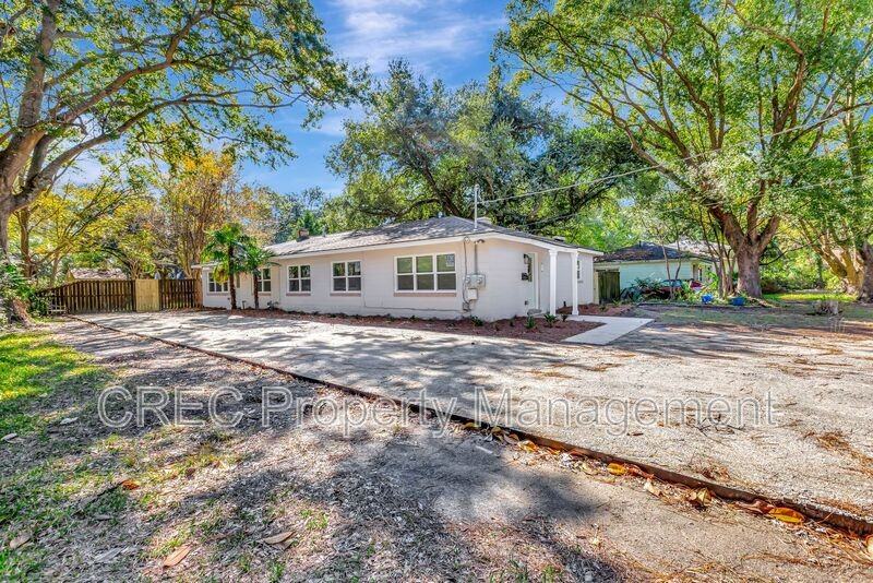 1757 Skinner Ave #B - Photo 2 of 25