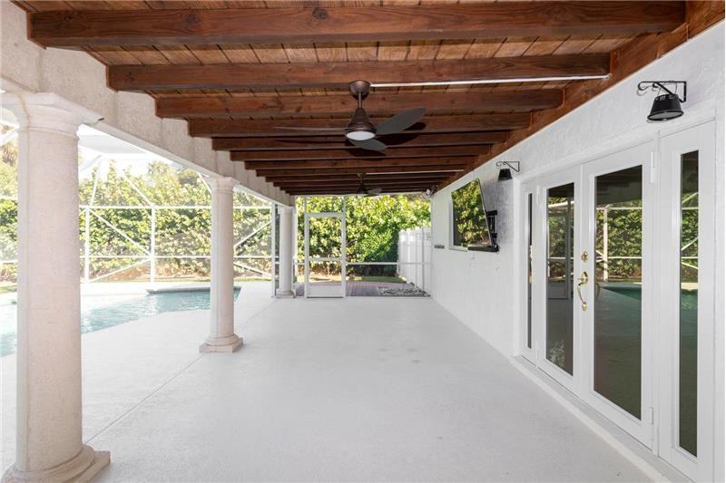 2289 Windsor Rd - Photo 7 of 17