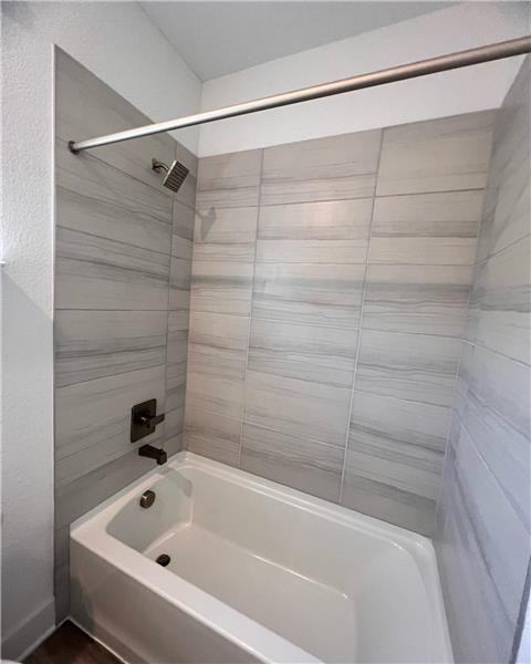 1609 Cottage Dr - Photo 4 of 20