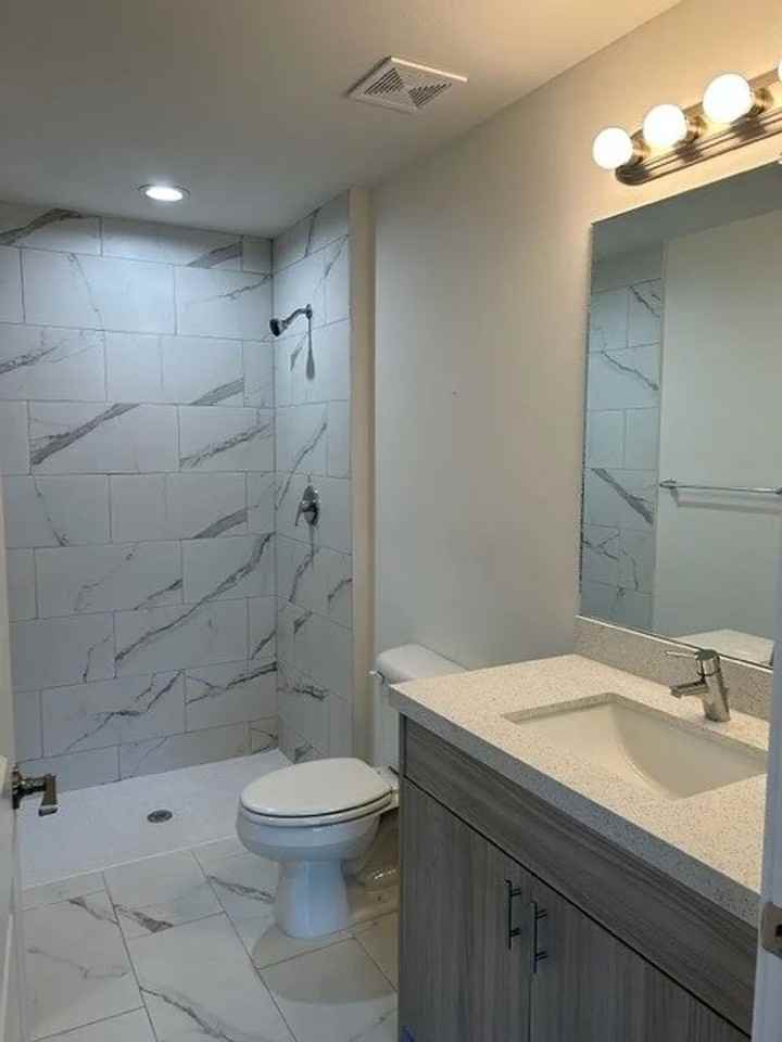 3322 Skyline Blvd #202 - Photo 4 of 5