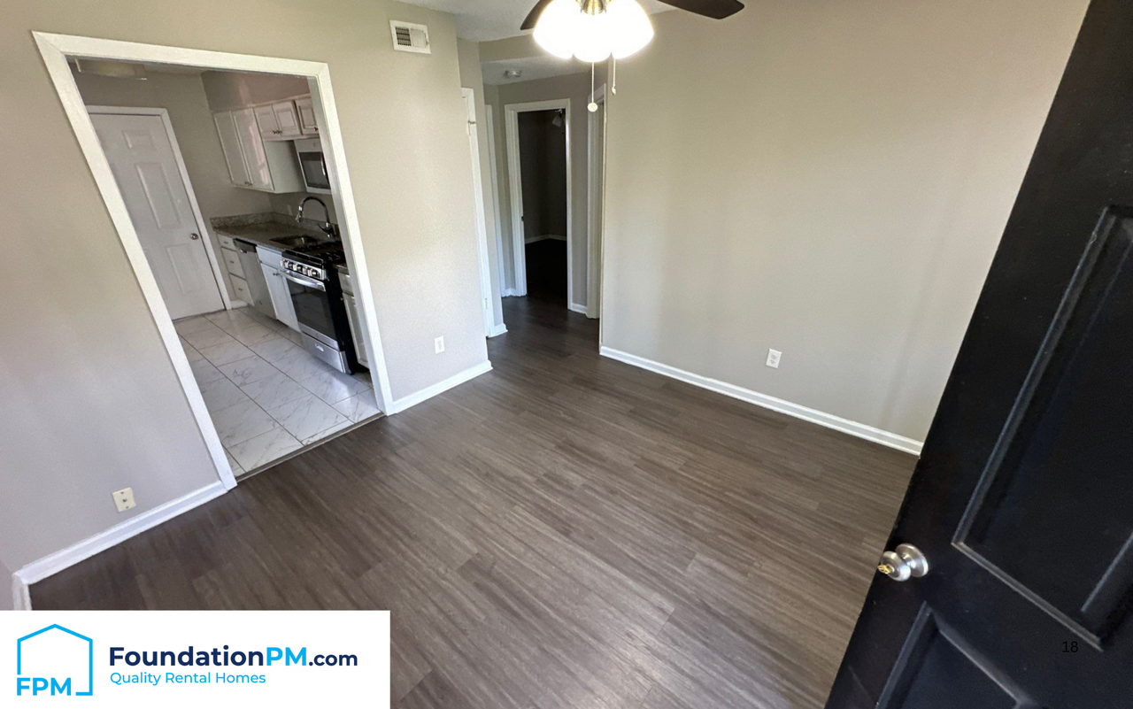 267 Greenlaw Avenue - Photo 2 of 11