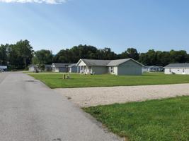 featured image of 213 E Court Dr