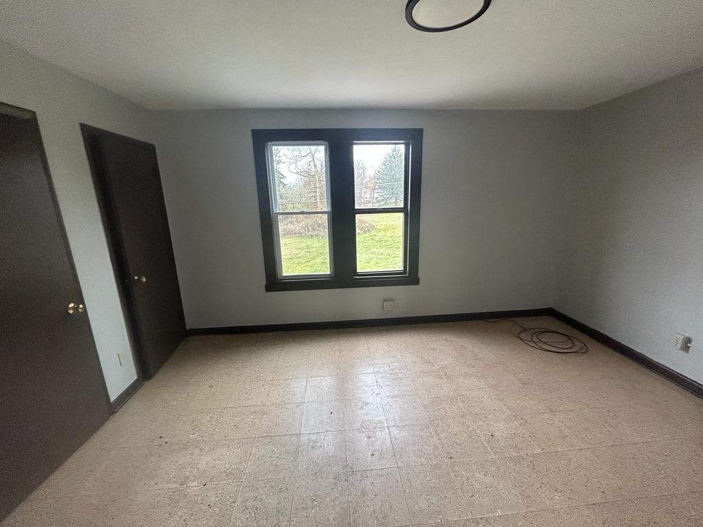 22 E Dennick Ave - Photo 2 of 10