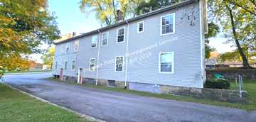 featured image of 404 Center Avenue