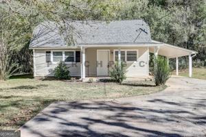 featured image of 141 Boyd Valley Road Southeast