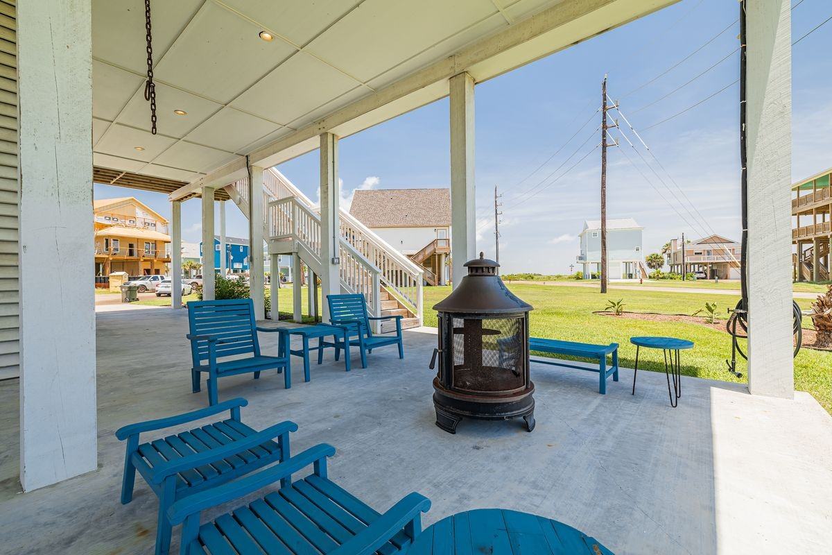 25011 San Simeon Court - Photo 4 of 13