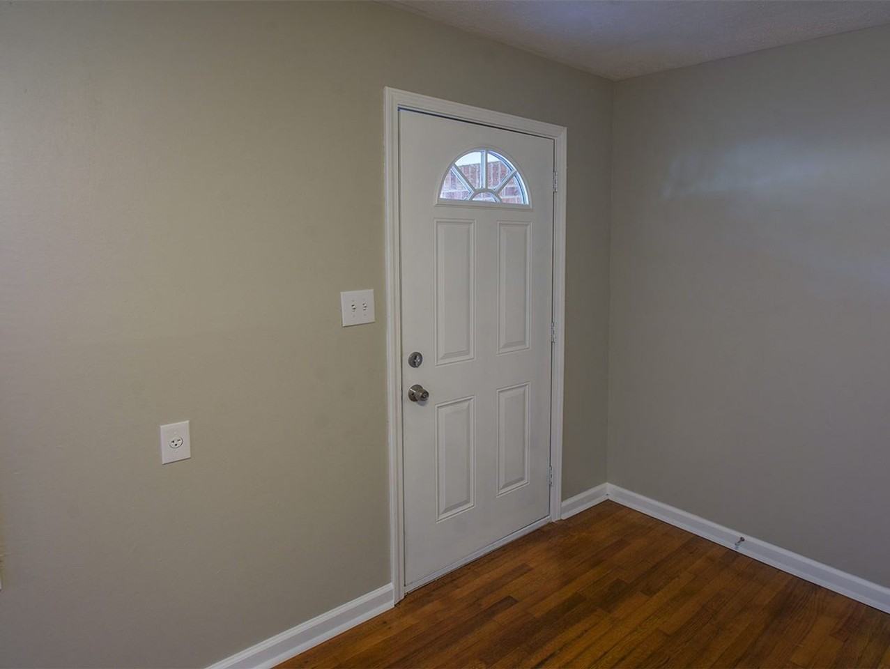 3710 Elm Park Road - Photo 2 of 15