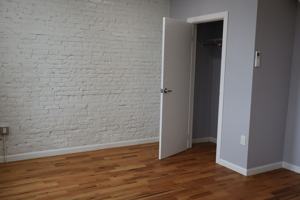 featured image of 7 North Carey Street