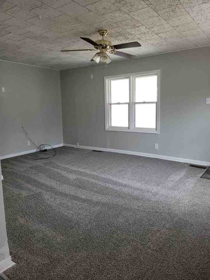 525 North Martinson Avenue - Photo 7 of 16