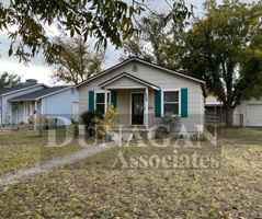 featured image of 1029 N Francis St
