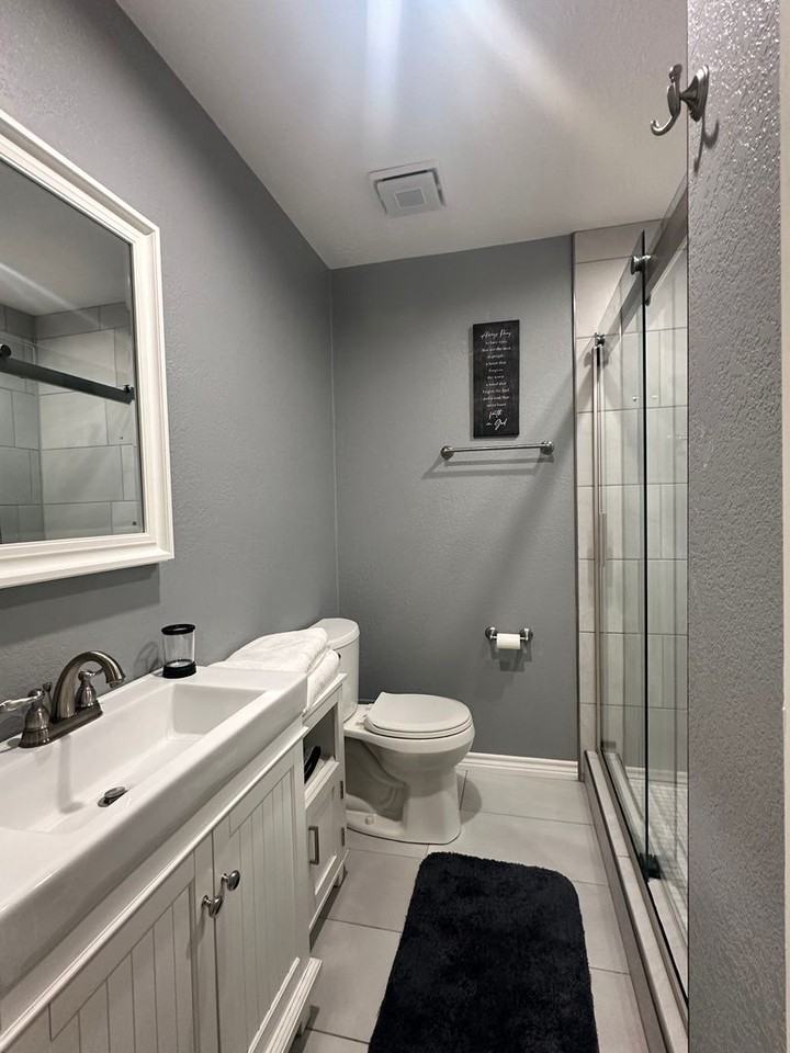 1029 N Francis St - Photo 5 of 9