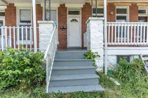 featured image of 1923 E 31st St