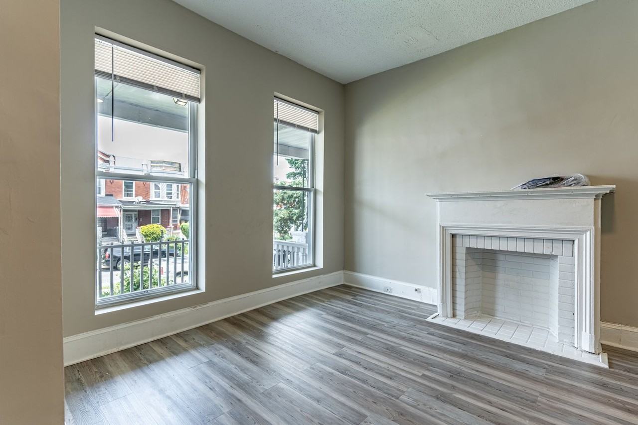 1923 E 31st St - Photo 4 of 21