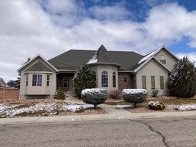 1992 775 South - Photo 1 of 1