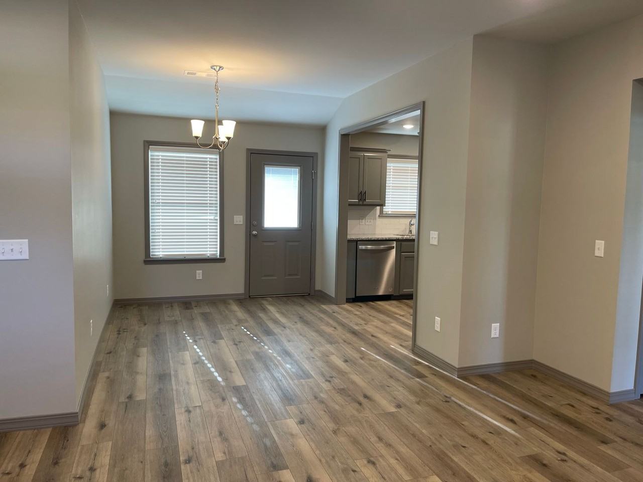 104 Praire Creek Dr - Photo 5 of 19