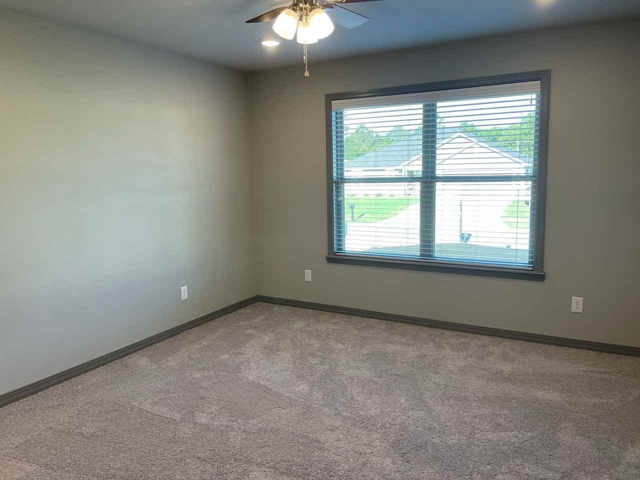 104 Praire Creek Dr - Photo 7 of 19