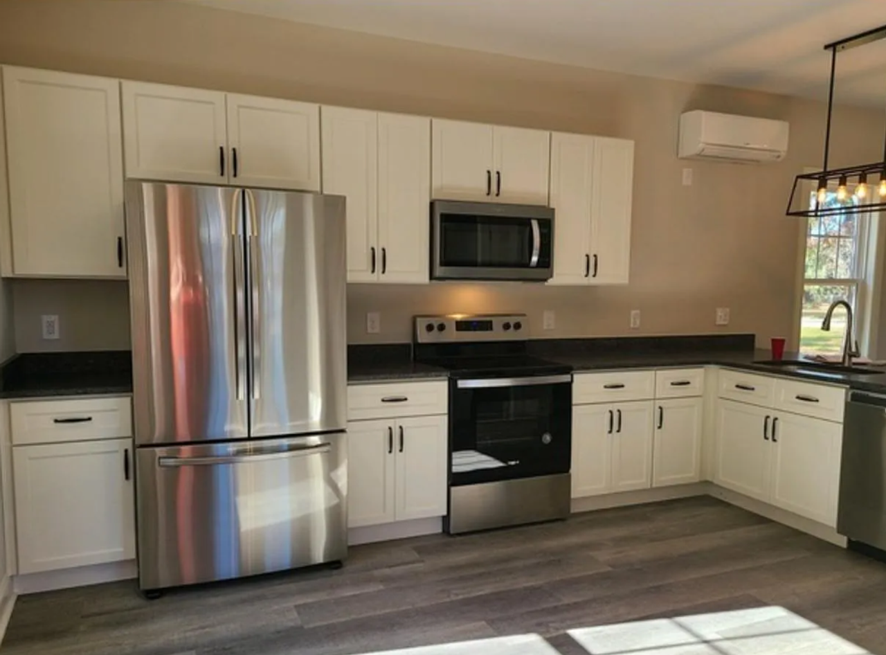 70 Arlene Dr - Photo 5 of 10