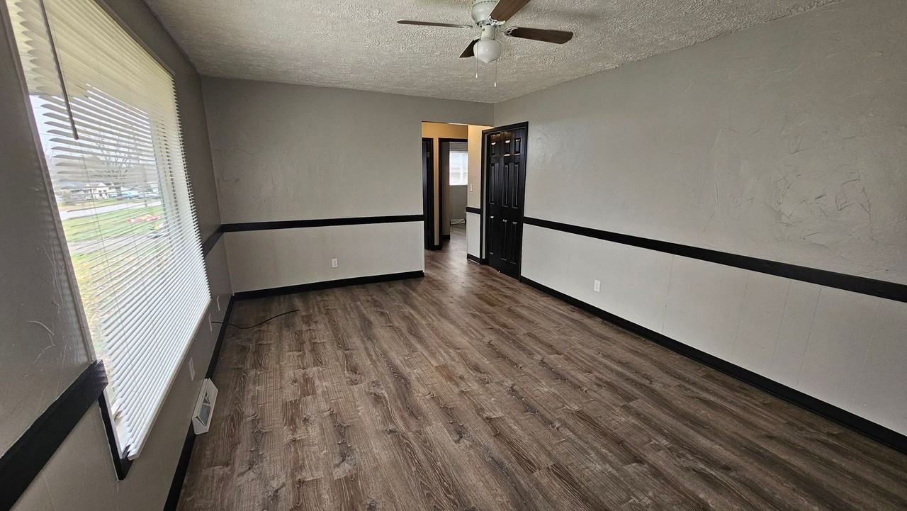 184 Cliffbrook Drive - Photo 2 of 20