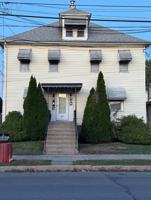 featured image of 467 Northampton Street