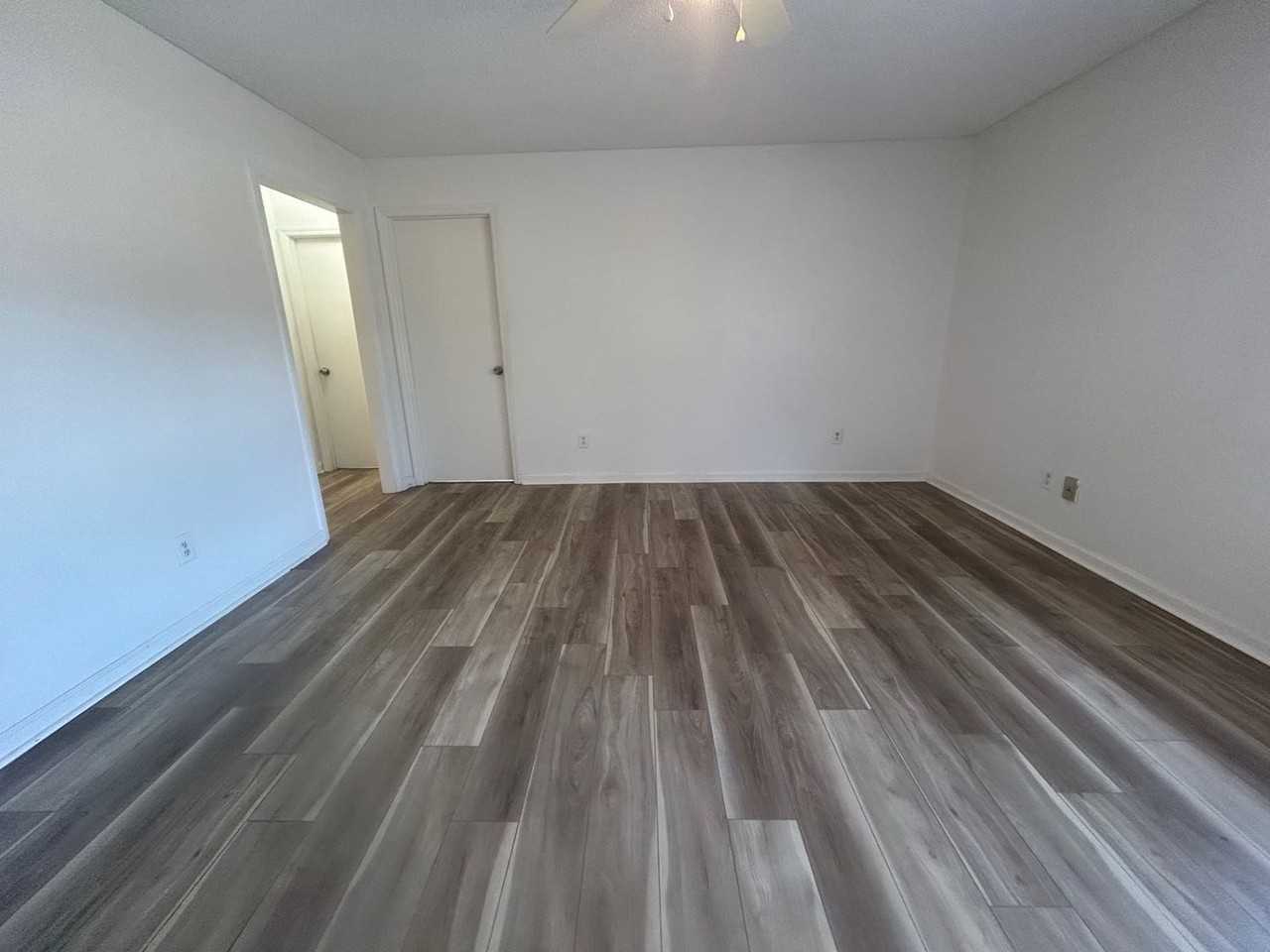 1723 Stahl St - Photo 5 of 17