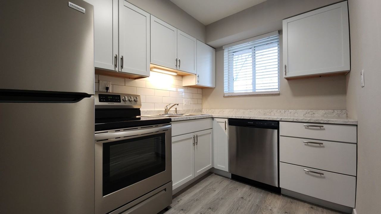 Anic Ridge Apartments - Photo 2 of 11