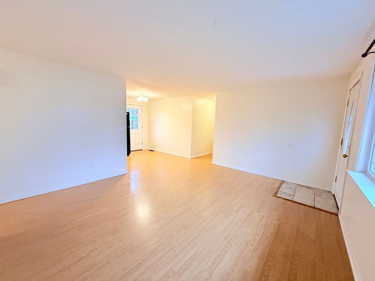 19665 Southwest Shire Court - Photo 5 of 25