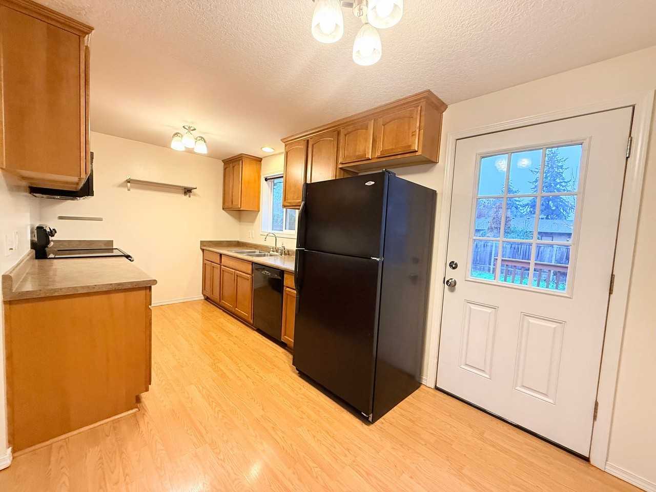 19665 Southwest Shire Court - Photo 7 of 25