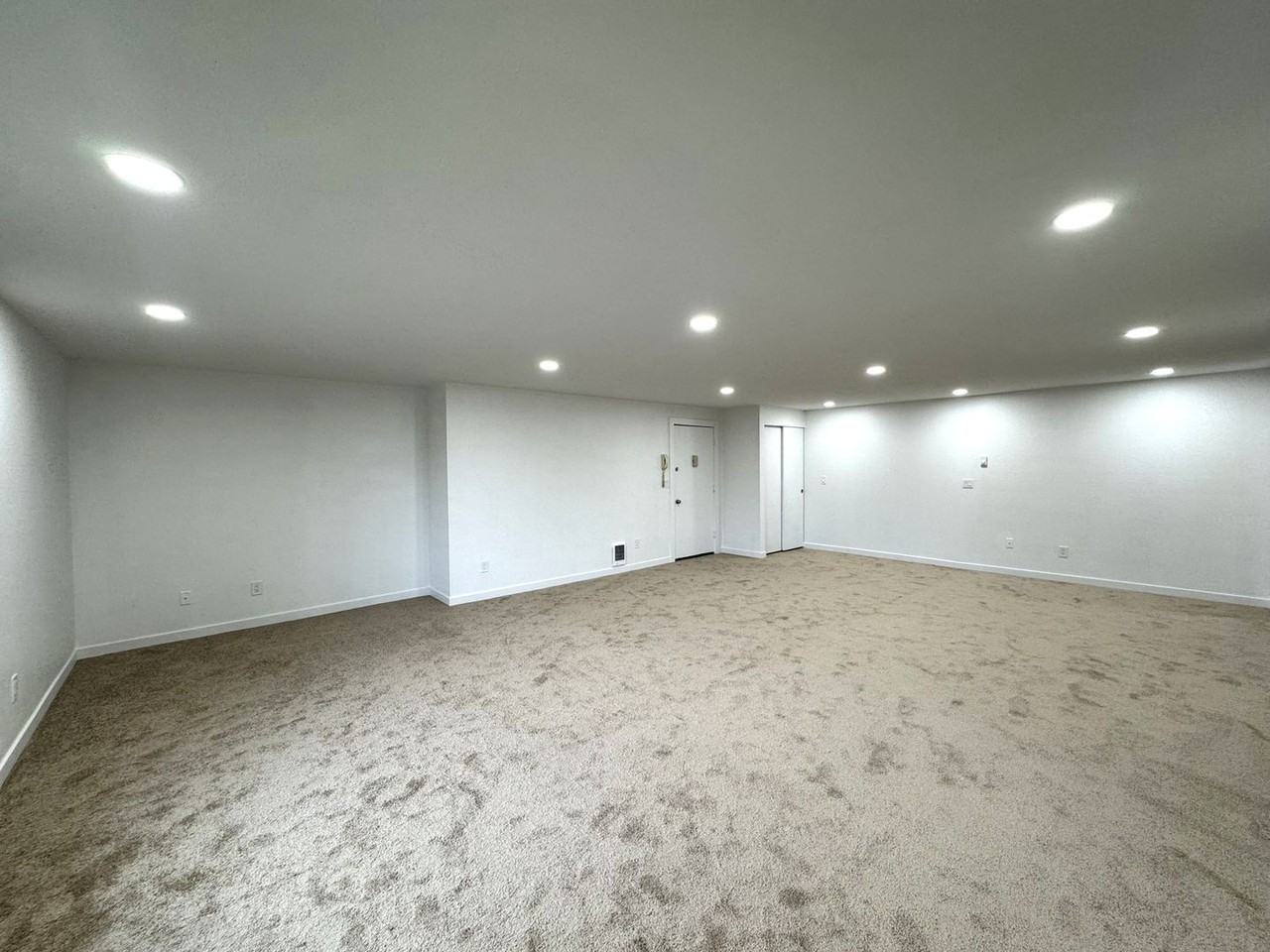 1603 Norpoint Way Ne - Photo 4 of 20