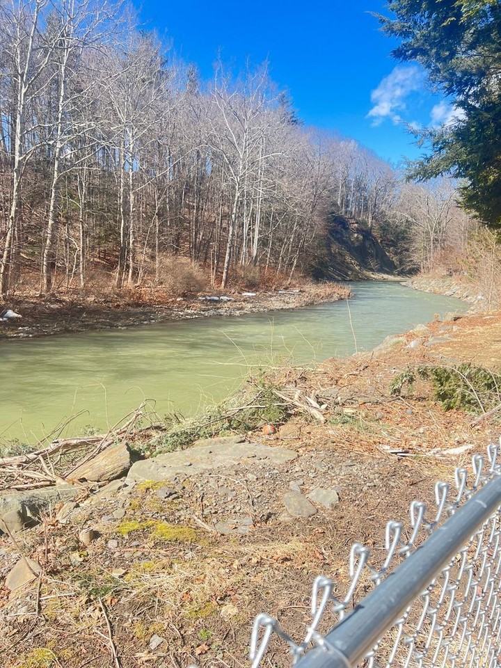 1240 Landon Rd - Photo 3 of 11