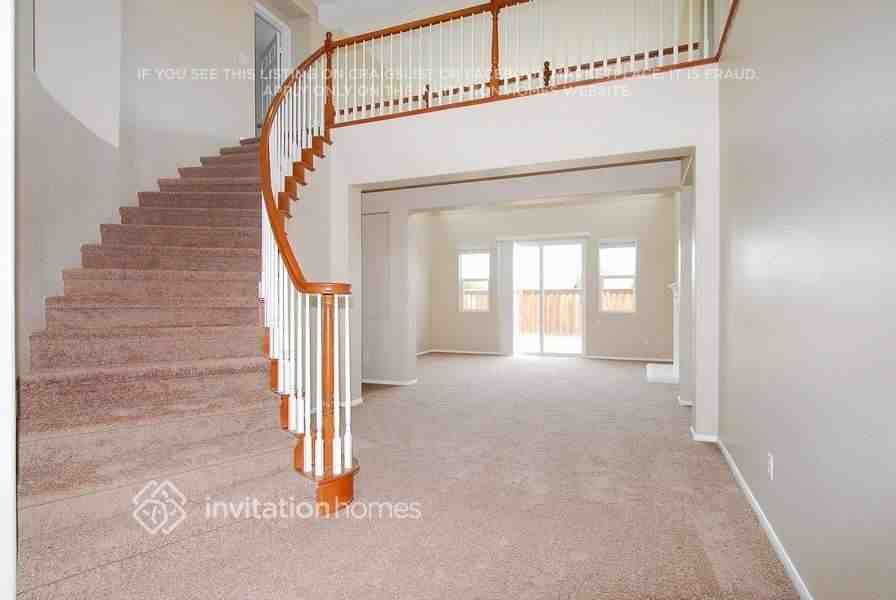 2263 Finch Circle - Photo 2 of 19