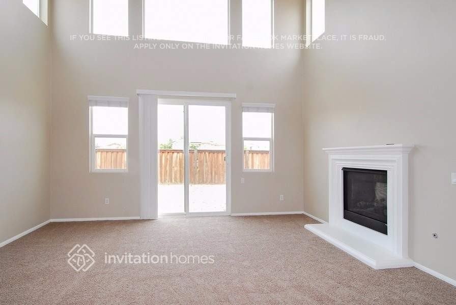 2263 Finch Circle - Photo 3 of 19