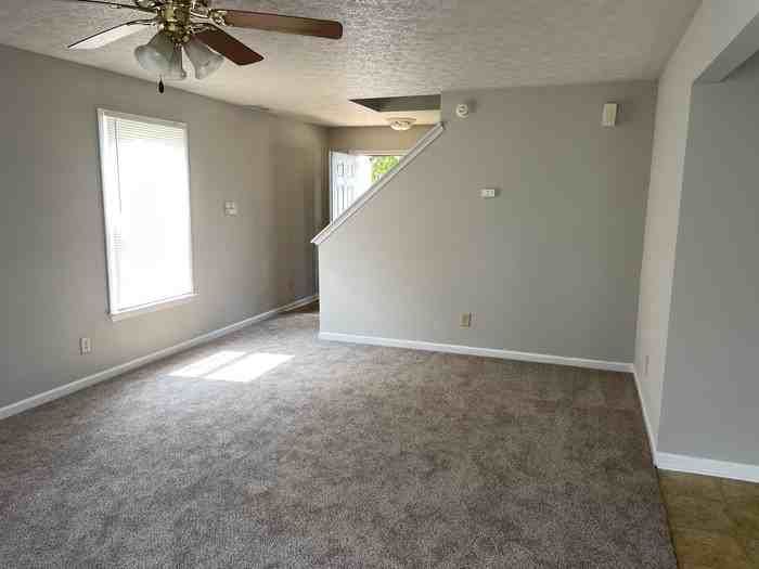 1605 Matthew Allen Cir - Photo 5 of 15