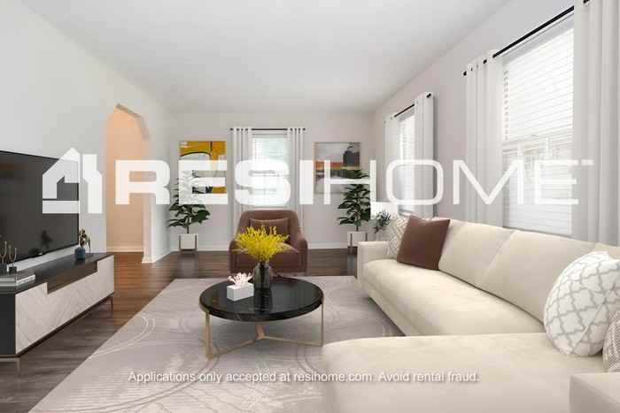 4964 Pebblebrook Dr - Photo 5 of 18