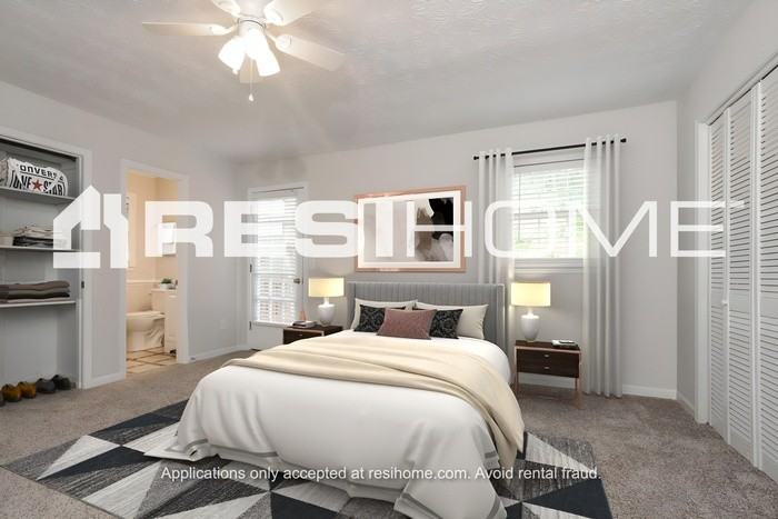 4964 Pebblebrook Dr - Photo 6 of 18