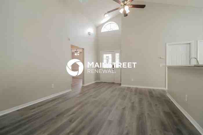 1318 Abberton Dr - Photo 3 of 16