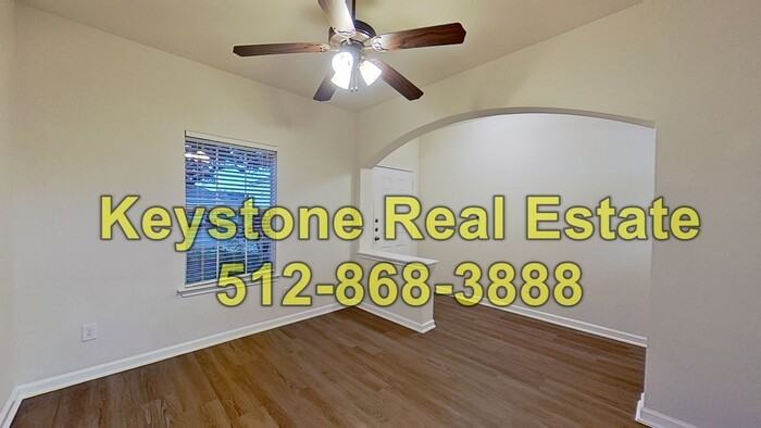 308 Rinehardt Street - Photo 5 of 30