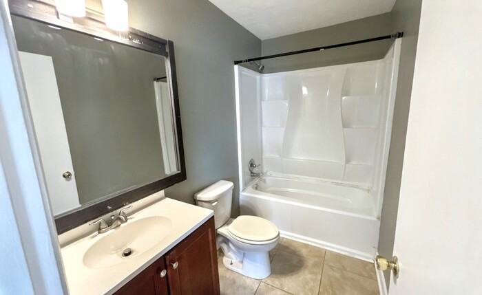 5118 Linbar Dr - Photo 7 of 15