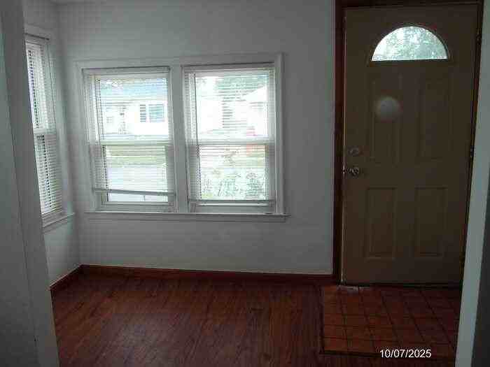 26060 Clancy Street - Photo 4 of 11