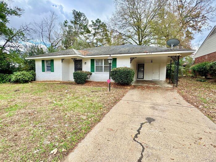 5153 Rolling Meadows Dr