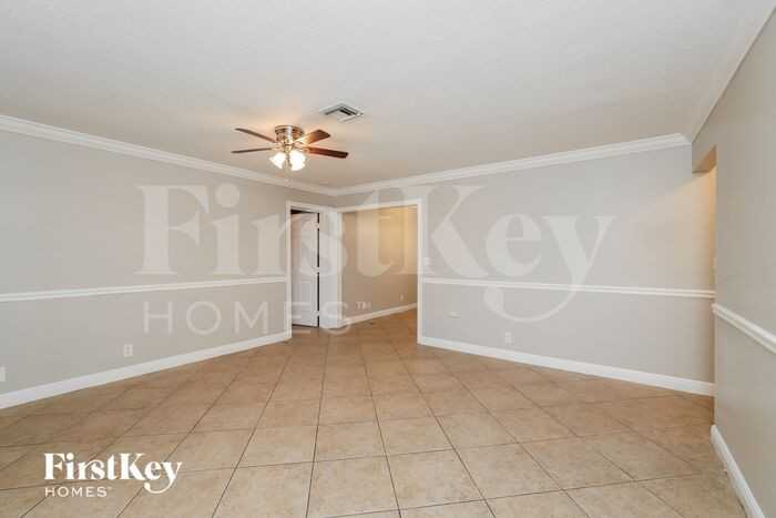 6817 Massachusetts Drive - Photo 3 of 19