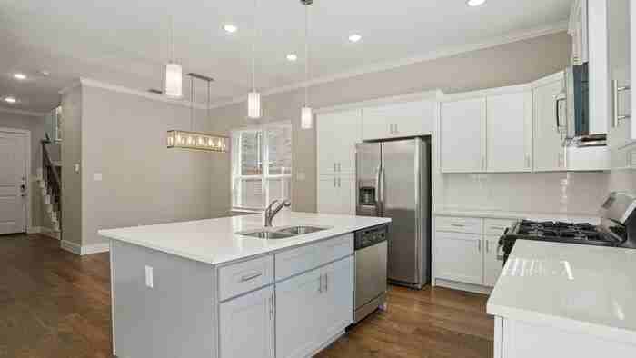 1708 Paytyn Drive - Photo 7 of 50