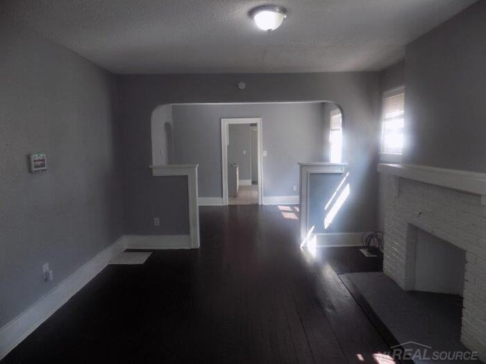 6334 Tuxedo Street - Photo 2 of 16