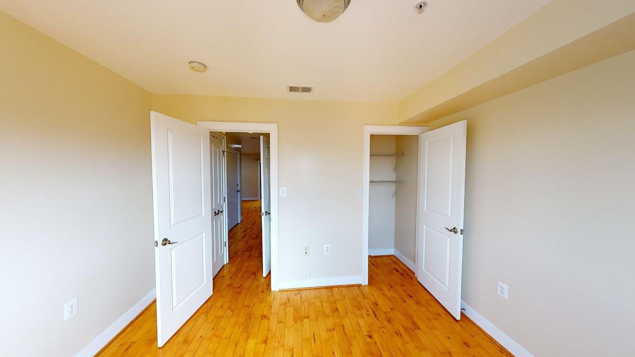 310 Atlantic St Se #103B - Photo 5 of 12