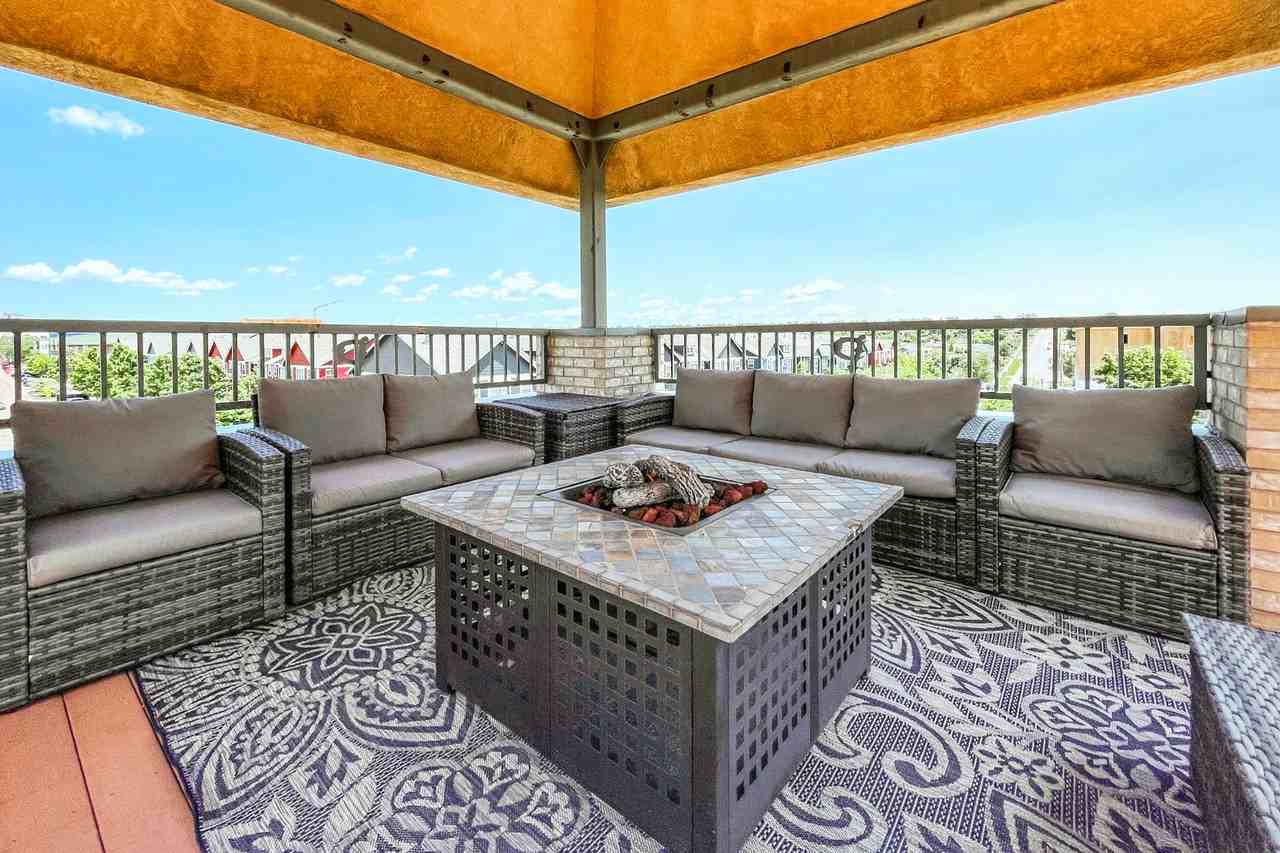 287 E Fountain Blvd #300 - Photo 2 of 35