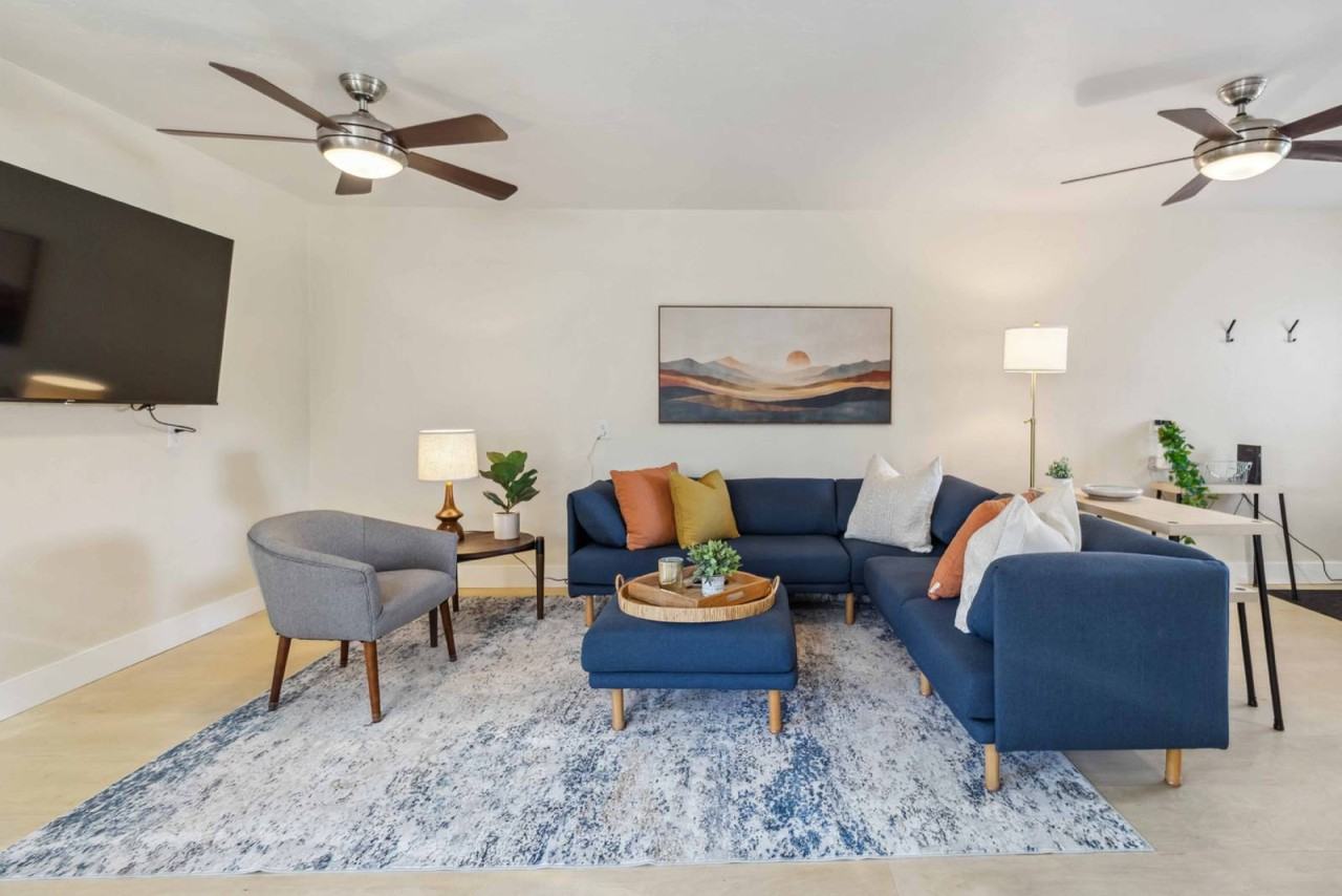 1815 West Idaho Street #NA - Photo 2 of 20