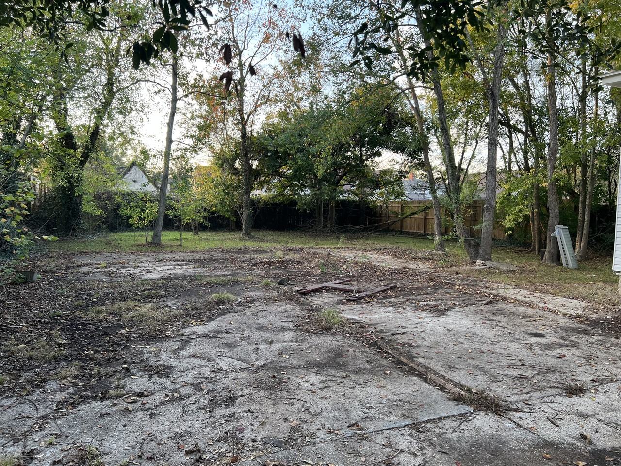 875 N 4th St #NA - Photo 7 of 25