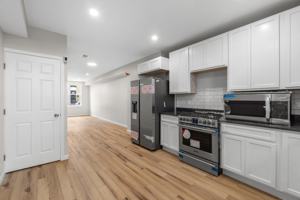 featured image of 3326 Noble Street