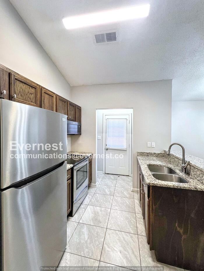 7065 Village Ln - Photo 6 of 18