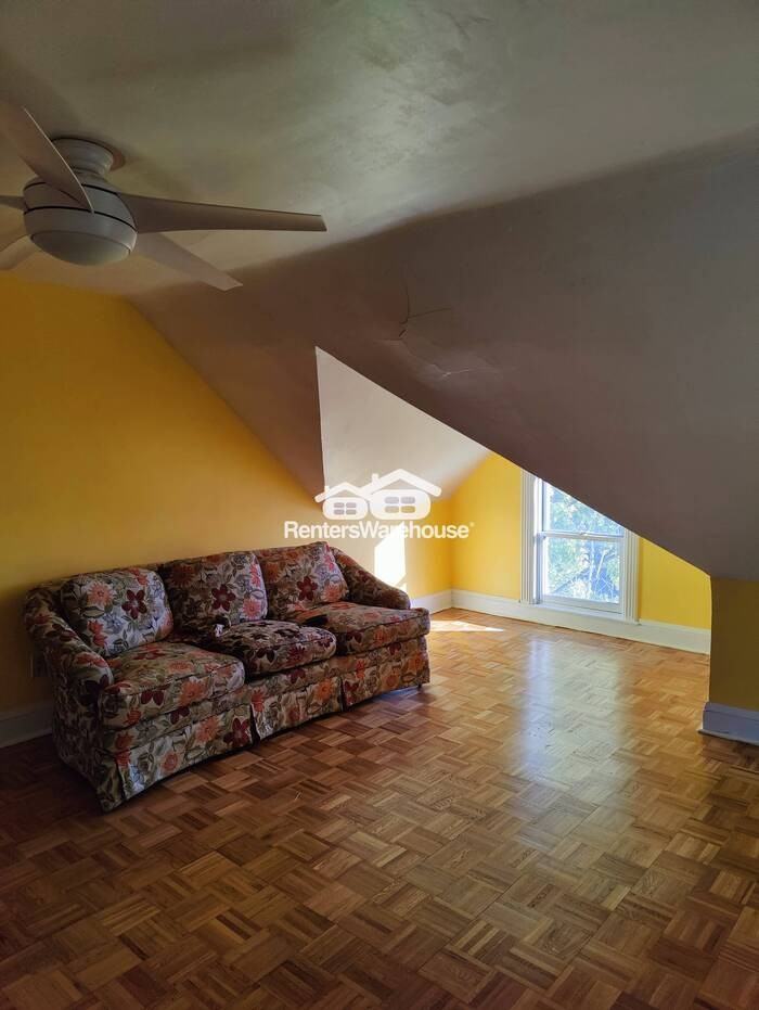 2822 Portland Ave - Photo 3 of 10